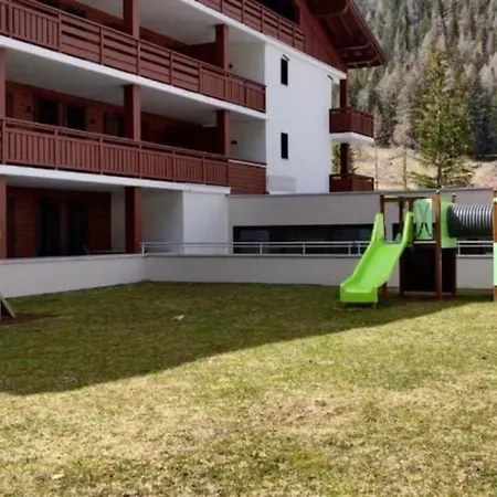 Vue Sur Les Montagnes Suisses Apartment Vallorcine